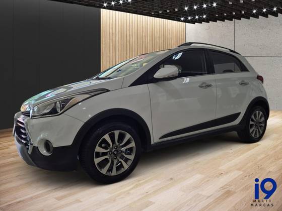 HYUNDAI HB20X 1.6 16V PREMIUM FLEX 4P AUTOMÁTICO